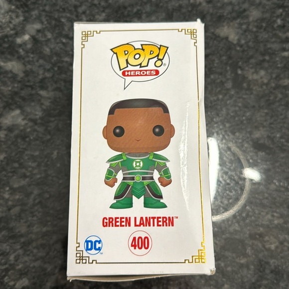 Funko pop heroes dc green lantern vinyl figure - Picture 4 of 6